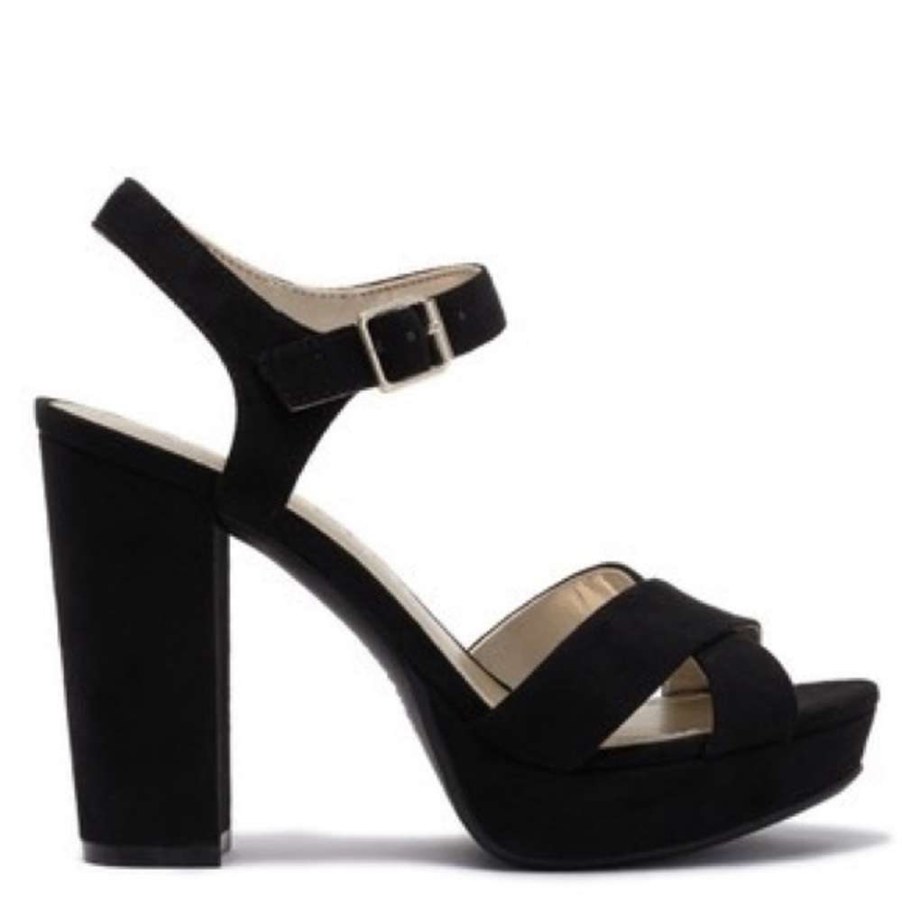 NWOT Anne Klein Lalima Platform Sandals